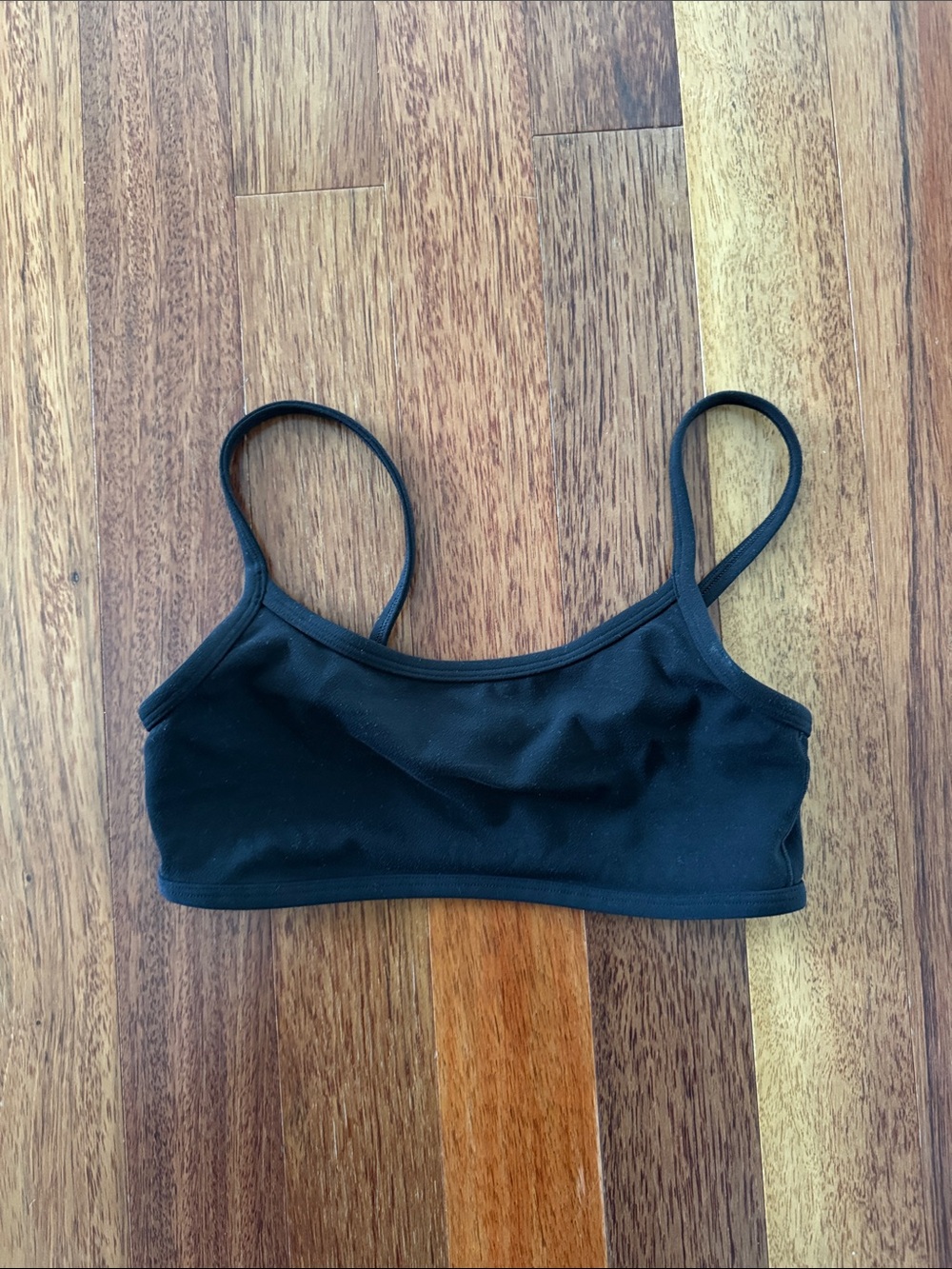 GAP Black Lightweight Seamless Sports Bralette